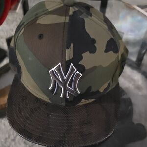 Yankees Camo Cap with Brown Faux Leather Brim Brown NY Logo 7 3/8 (725)